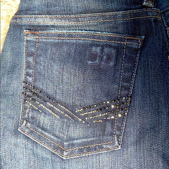 Joe’s Jeans Honey crystal pocket 29 petite cropped - Picture 3 of 10